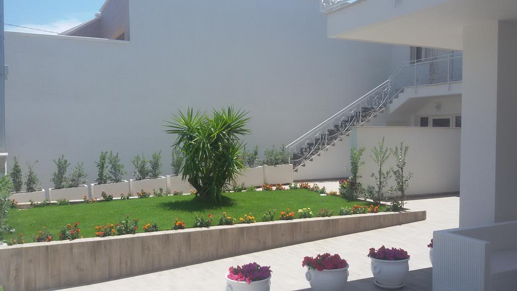 Corallo Home كاروفينيو المظهر الخارجي الصورة